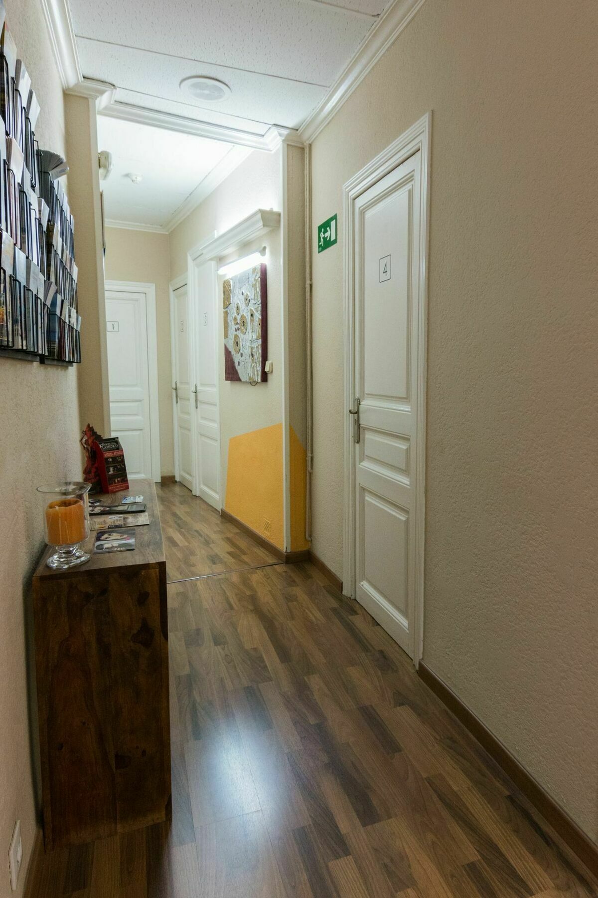 Hostal Lesseps Barcelona Ngoại thất bức ảnh