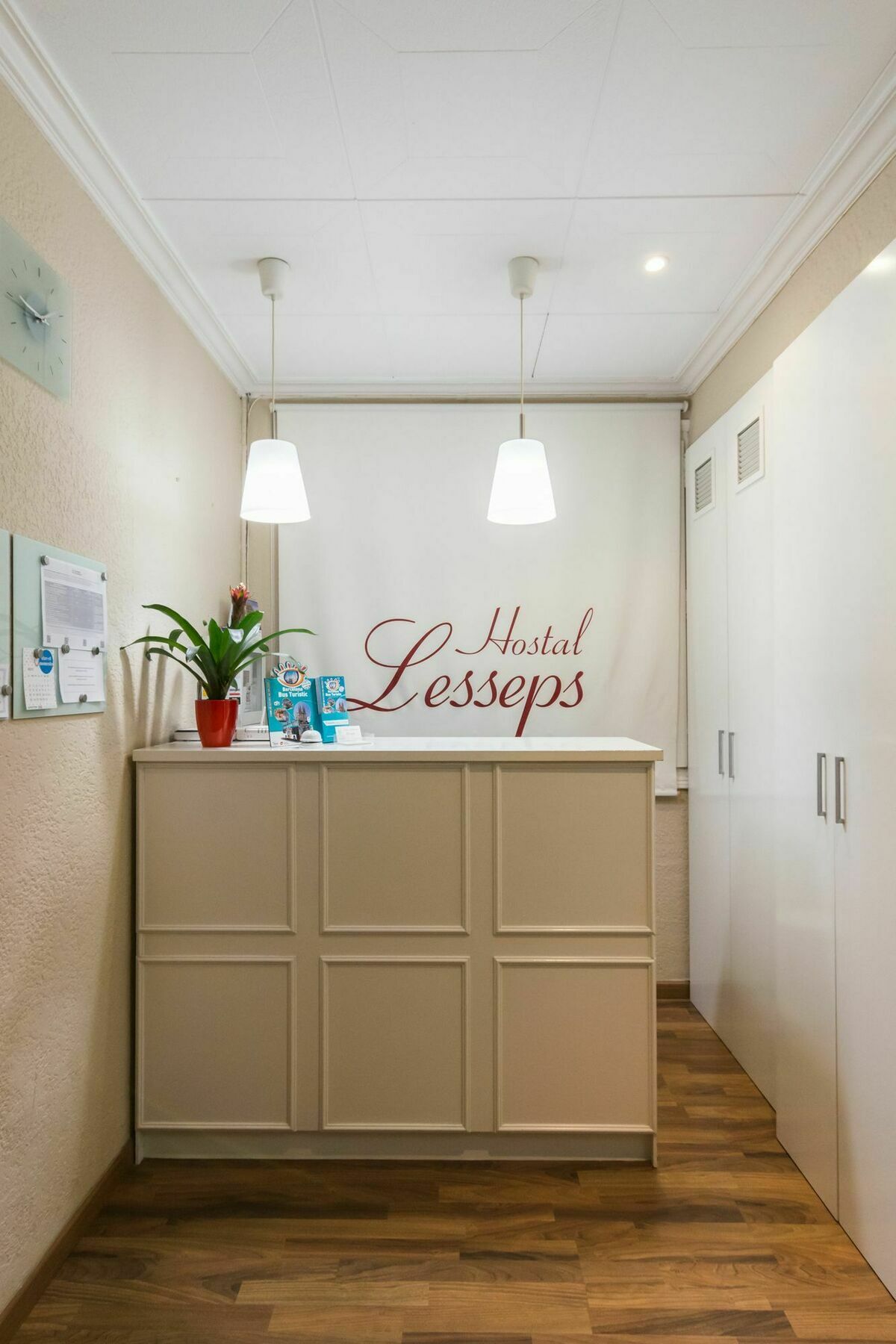 Hostal Lesseps Barcelona Ngoại thất bức ảnh